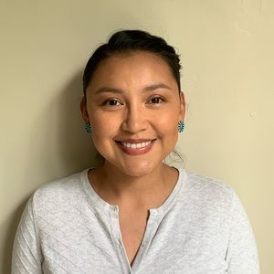 Meet your Posher, Leslie